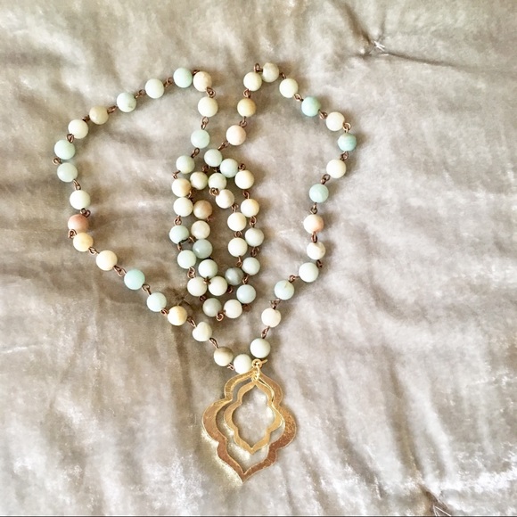 5⭐️Fave!! Amazonite pendant Lotus Necklace - Picture 4 of 9